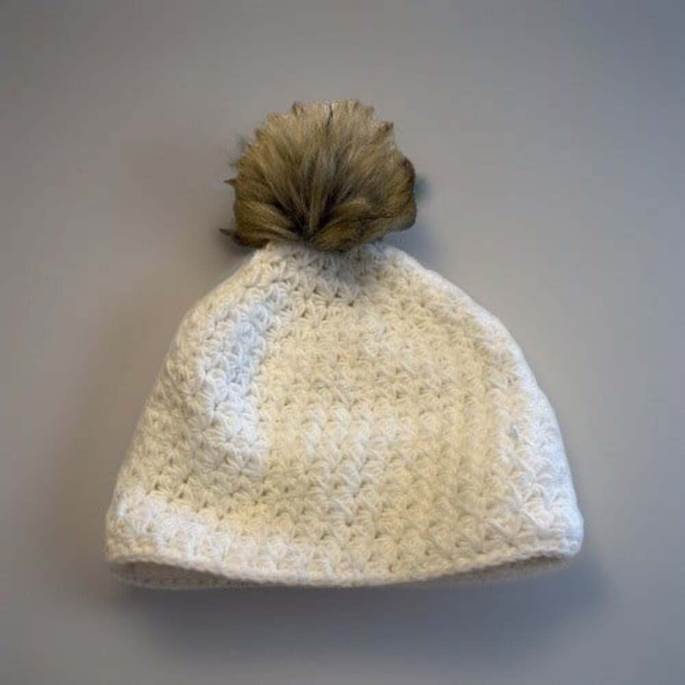 Surell Faux Women’s Knit Crochet Beanie W/Faux Fur Pom Classic Snow Hat